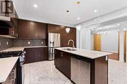 32 SPARKLE DRIVE | Thorold Ontario | Slide Image Twelve