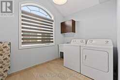 32 SPARKLE DRIVE | Thorold Ontario | Slide Image Seventeen