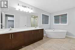 32 SPARKLE DRIVE | Thorold Ontario | Slide Image Twenty