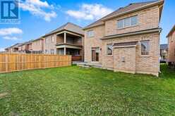 32 SPARKLE DRIVE | Thorold Ontario | Slide Image Thirty