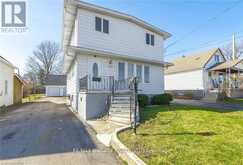 120 ELIZABETH STREET | Port Colborne Ontario | Slide Image Three