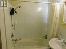 4627 JEPSON STREET | Niagara Falls Ontario | Slide Image Ten