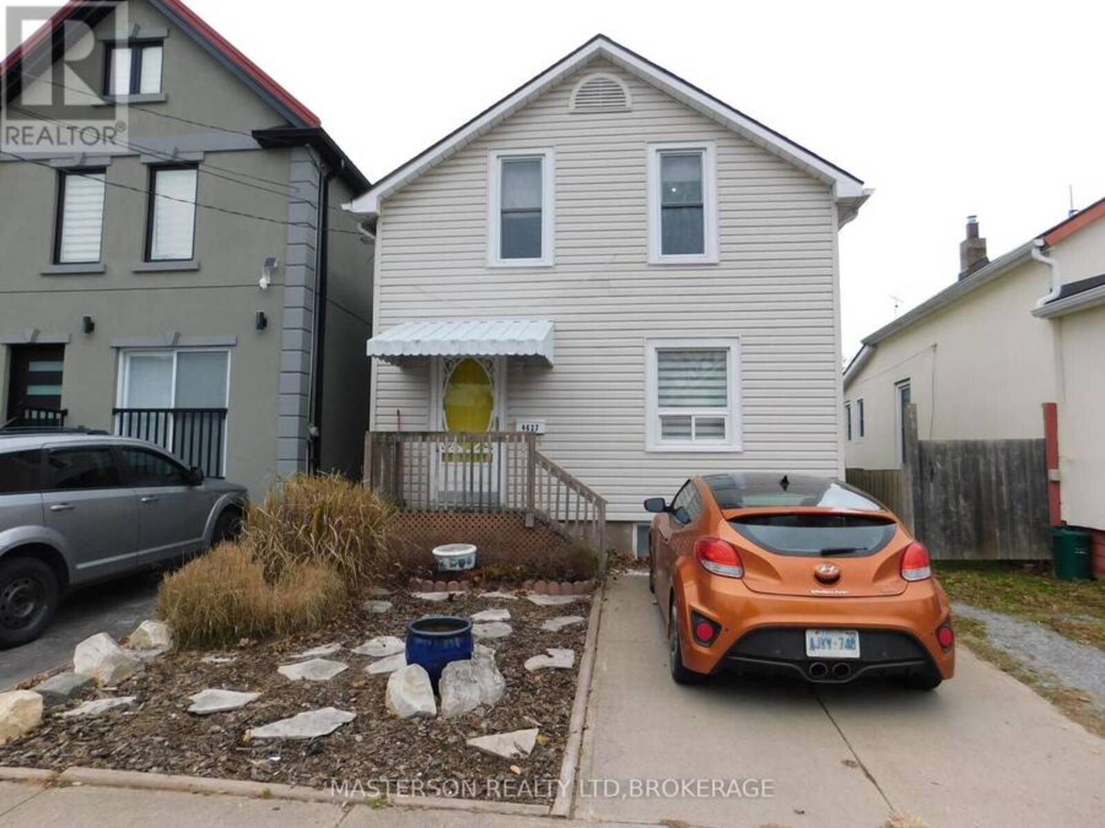 4627 JEPSON STREET, Niagara Falls, Ontario L2E 1J5