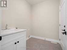 26 AUSTIN DRIVE | Welland Ontario | Slide Image Eight
