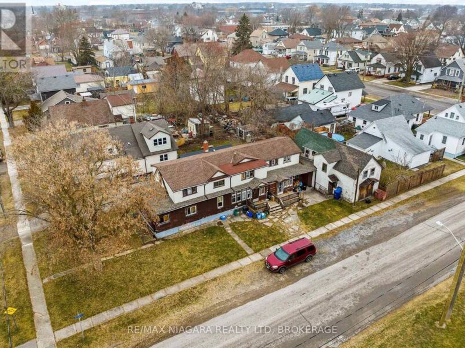 48 JOHNSTON STREET, Port Colborne, Ontario L3K 1G6