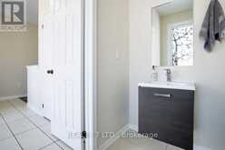 8541 SWEET CHESTNUT DRIVE | Niagara Falls Ontario | Slide Image Five