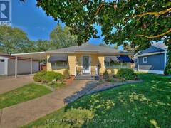 4013 WELLAND STREET Niagara Falls Ontario, L2G 6J7