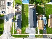 44 CHESTNUT STREET | Port Colborne Ontario | Slide Image Four