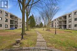 217 - 4658 DRUMMOND ROAD | Niagara Falls Ontario | Slide Image Twenty-four