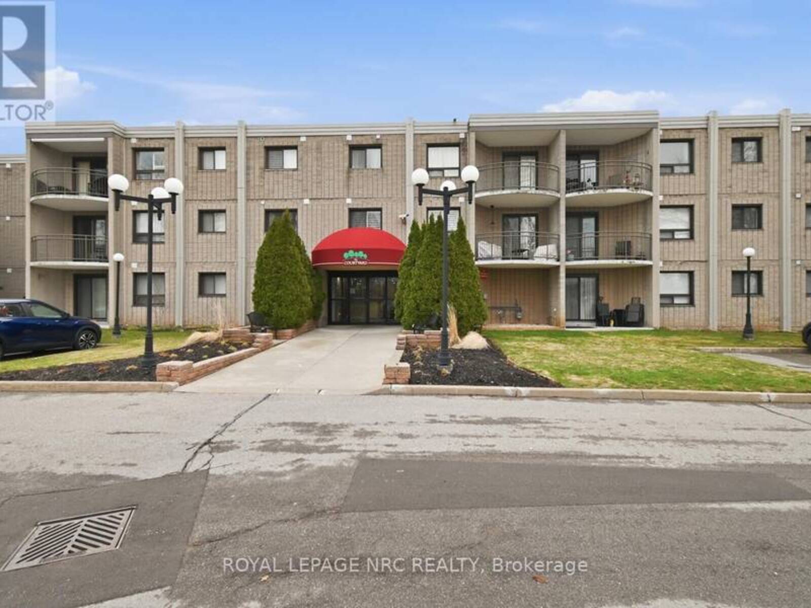 217 - 4658 DRUMMOND ROAD, Niagara Falls, Ontario L2E 7E1