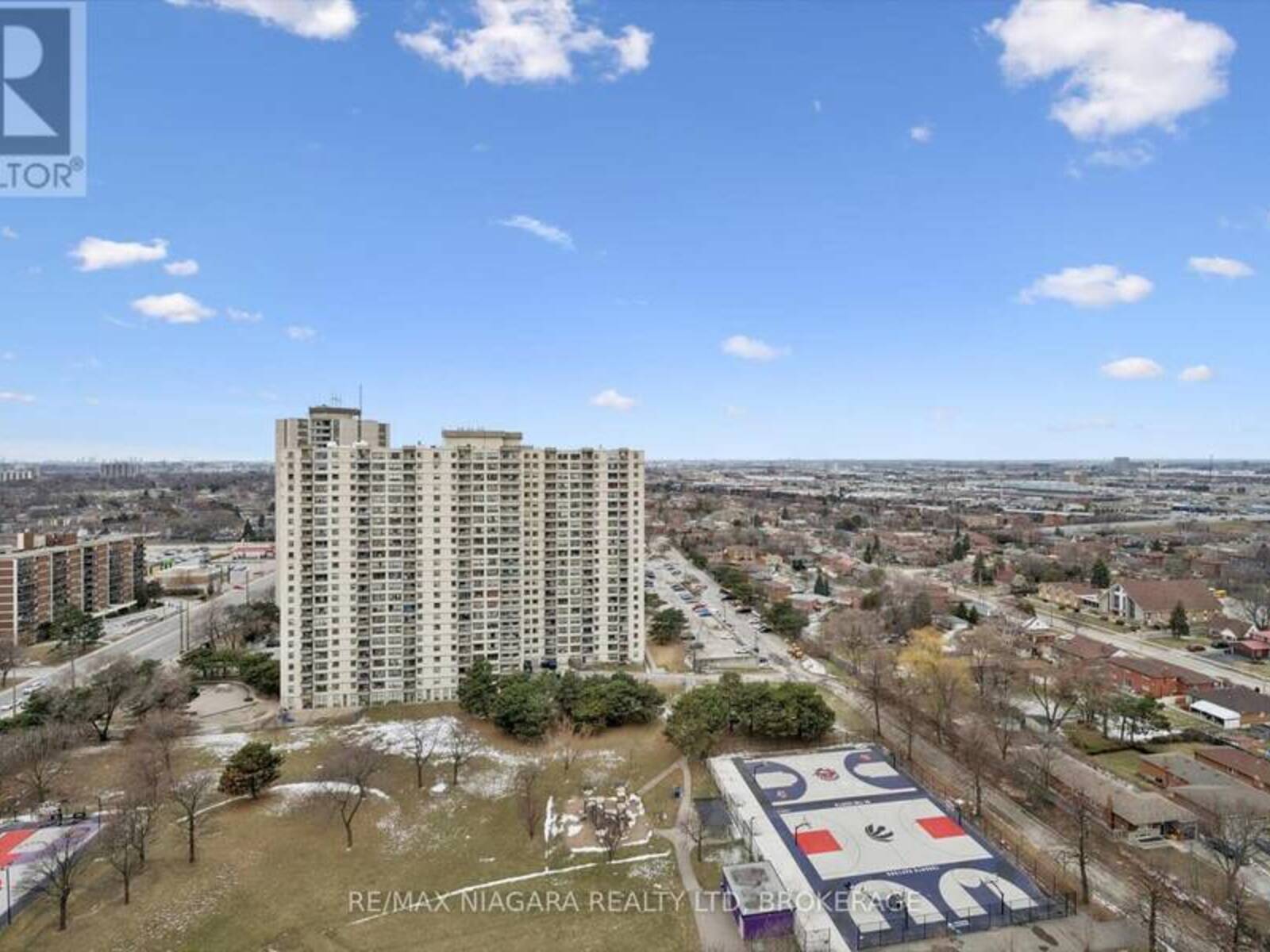 2306 - 340 DIXON ROAD, Toronto, Ontario M9R 1T1