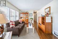 18 VALLEY ROAD | St. Catharines Ontario | Slide Image Thirteen