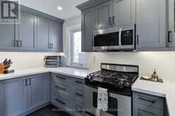 65 CRAIGMORE CRESCENT | Toronto Ontario | Slide Image Eight