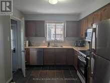 7701 CORTINA CRESCENT | Niagara Falls Ontario | Slide Image Ten