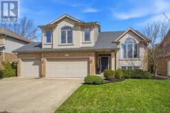 9 BACON LANE | Fonthill Ontario | Slide Image Three