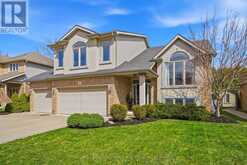 9 BACON LANE | Fonthill Ontario | Slide Image Four