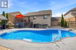 9 BACON LANE | Fonthill Ontario | Slide Image Thirty