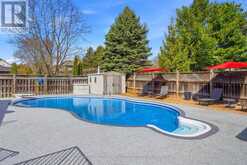 9 BACON LANE | Fonthill Ontario | Slide Image Forty