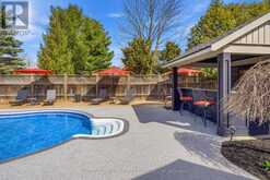 9 BACON LANE | Fonthill Ontario | Slide Image Thirty-four