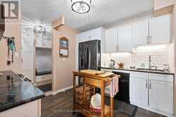 B5 - 7 GALE CRESCENT | St. Catharines Ontario | Slide Image Nine