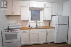 68 ARKLEDUN AVENUE | Hamilton Ontario | Slide Image Eight