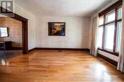 86 GRIFFITH STREET | Welland Ontario | Slide Image Twelve