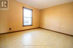 86 GRIFFITH STREET | Welland Ontario | Slide Image Thirty-two