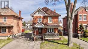 86 GRIFFITH STREET | Welland Ontario | Slide Image Seven