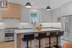 11 ACCURSI CRESCENT | Fonthill Ontario | Slide Image Twelve