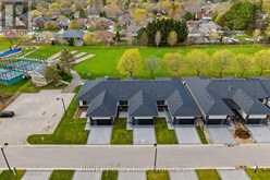 11 ACCURSI CRESCENT | Fonthill Ontario | Slide Image Forty
