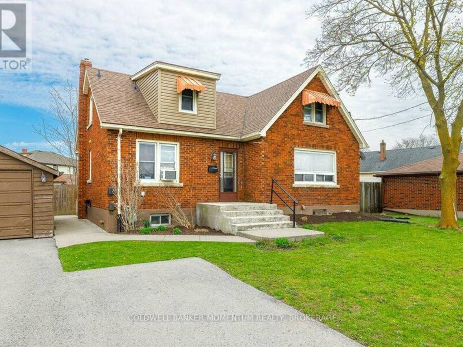 5110 STANLEY AVENUE, Niagara Falls, Ontario L2E 5A2