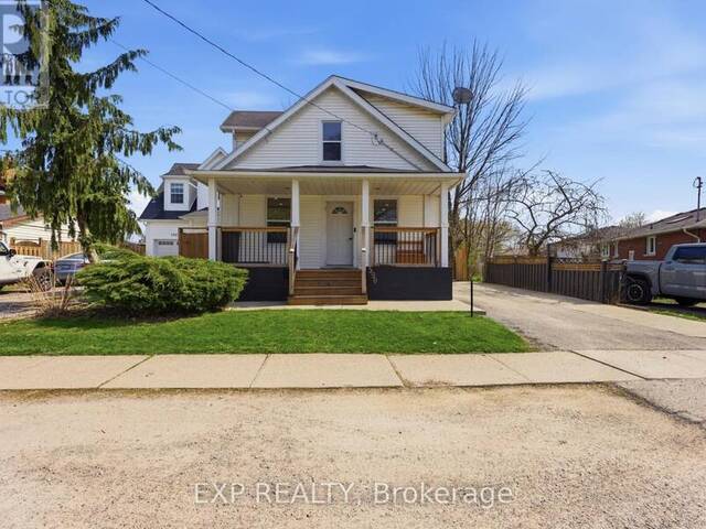 590 SCOTT STREET St. Catharines Ontario, L2M 3X6 - 4 Bedrooms Home For Sale