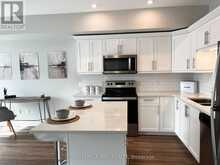 300 - 120 SUMMERSIDES BOULEVARD | Fonthill Ontario | Slide Image Nine