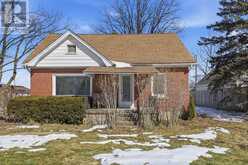 74 FREELTON ROAD | Hamilton Ontario | Slide Image Four