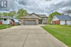 3660 BRUNSWICK AVENUE | Fort Erie Ontario | Slide Image Four