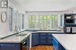 14-M72 GRANDVIEW ISLAND | Gravenhurst Ontario | Slide Image Twelve