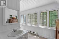14-M72 GRANDVIEW ISLAND | Gravenhurst Ontario | Slide Image Forty-five