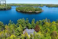 14-M72 GRANDVIEW ISLAND | Gravenhurst Ontario | Slide Image Forty-nine