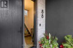 88 MOODY STREET | Fonthill Ontario | Slide Image Four