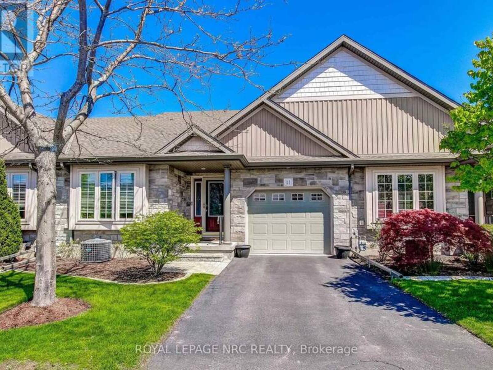 11 ROSE GLEN CRESCENT, Niagara-on-the-Lake, Ontario L0S 1T0