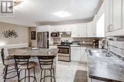 11 ROSE GLEN CRESCENT | Niagara-on-the-Lake Ontario | Slide Image Twelve