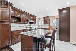 8253 COSTABILE DRIVE | Niagara Falls Ontario | Slide Image Seven
