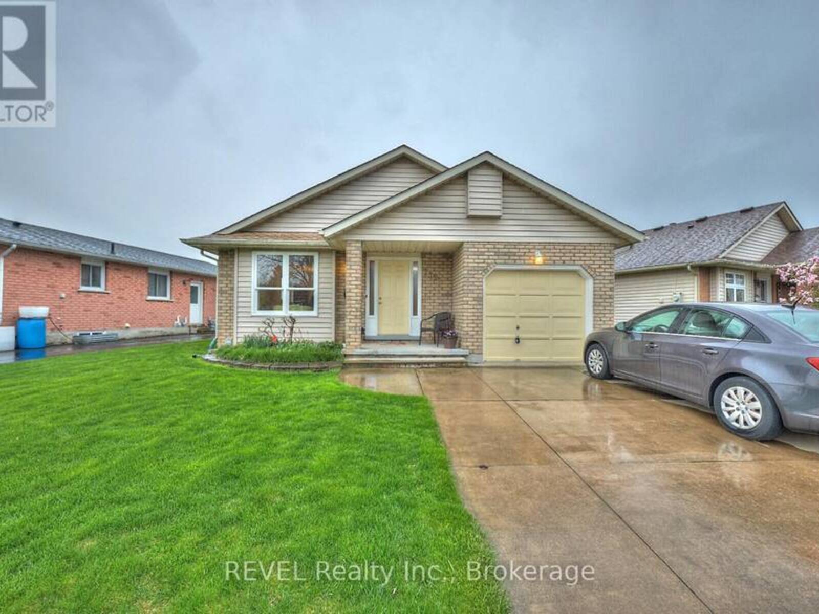 7395 ALEX AVENUE, Niagara Falls, Ontario L2G 7V1