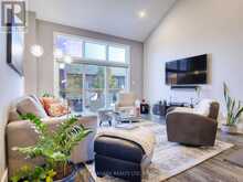 132 - 7506 CLUBVIEW LANE | Niagara Falls Ontario | Slide Image Seven