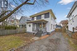 4576 FOURTH AVENUE | Niagara Falls Ontario | Slide Image One