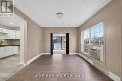 4576 FOURTH AVENUE | Niagara Falls Ontario | Slide Image Eight