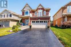 5744 JAKE CRESCENT | Niagara Falls Ontario | Slide Image Two