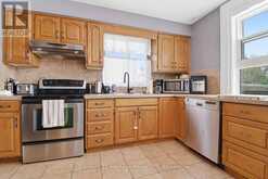 6864 SUNRISE COURT | Niagara Falls Ontario | Slide Image Twelve