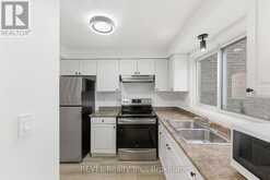 15 - 151 LINWELL ROAD | St. Catharines Ontario | Slide Image Four
