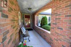 40 BELAIR DRIVE | St. Catharines Ontario | Slide Image Six